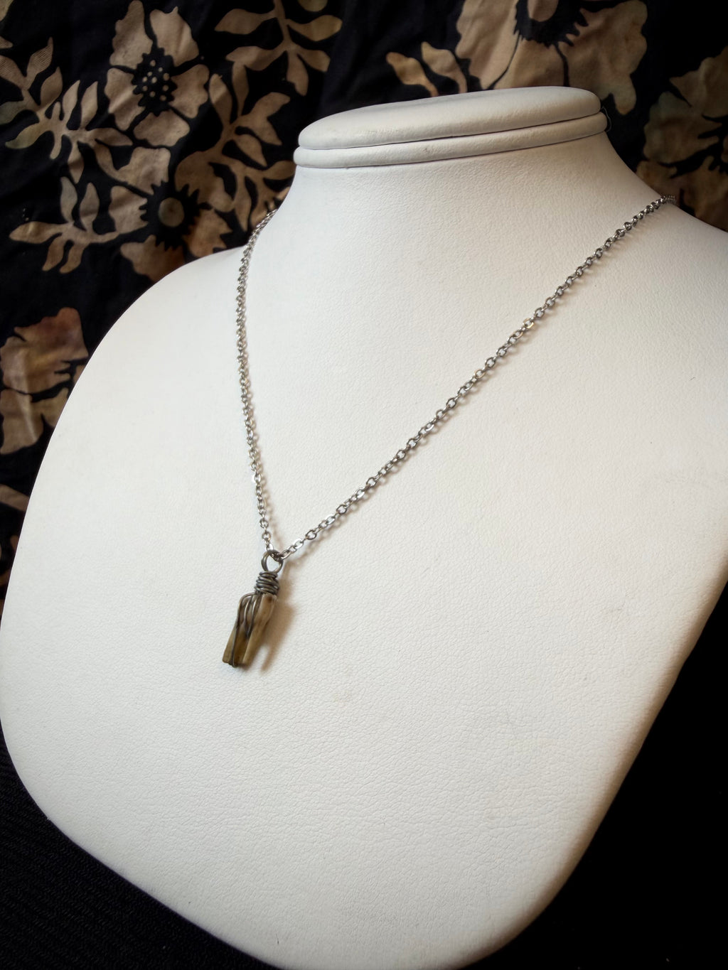 Small Deer Tooth Necklace
