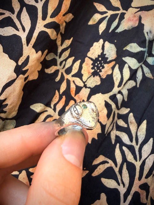 Enlightened Frog Ring with Emerald Stone